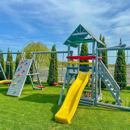 Holiday Park ซาตอร์ ภายนอก รูปภาพ