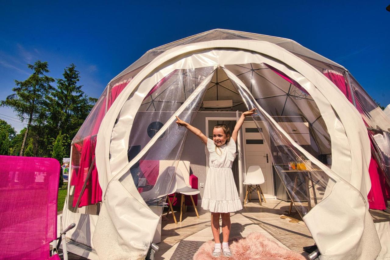 Holiday Park ซาตอร์ ภายนอก รูปภาพ
