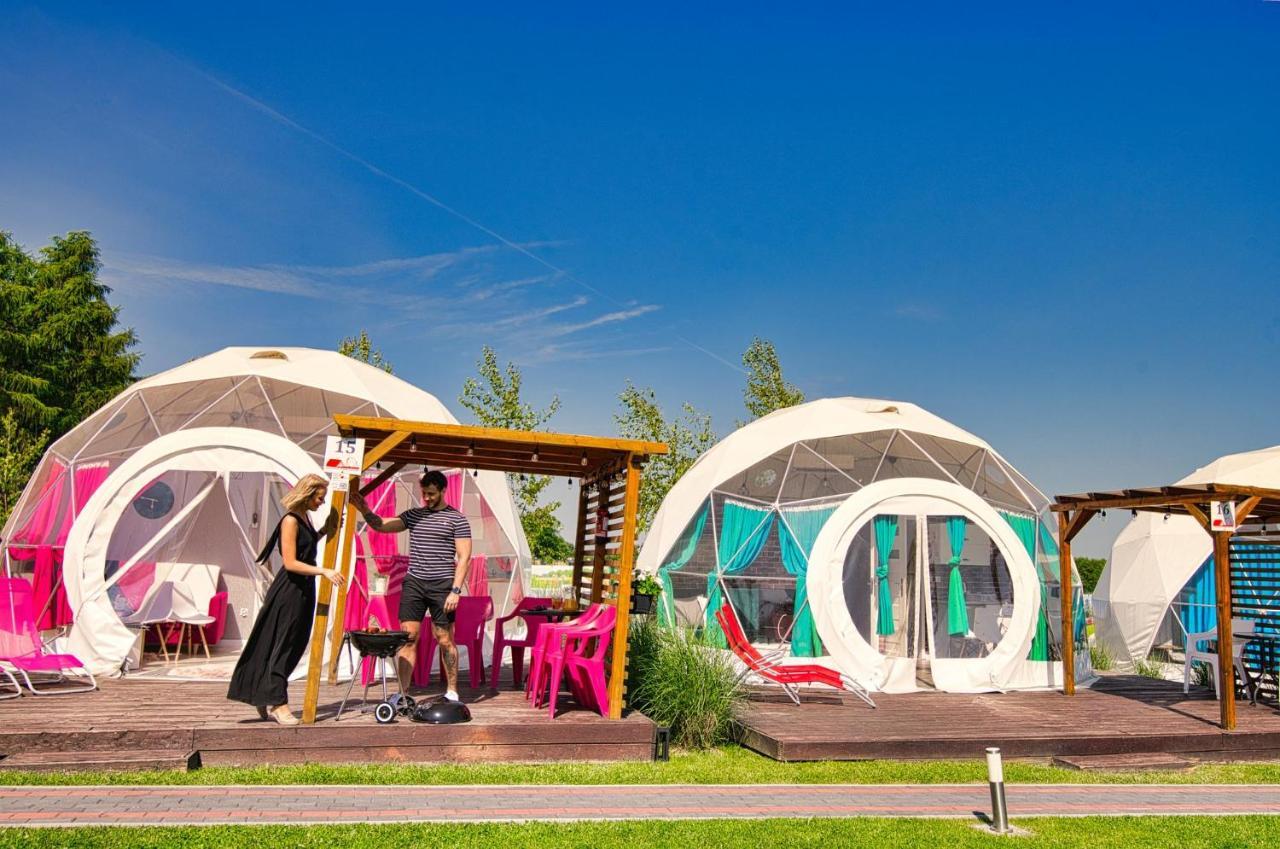 Holiday Park ซาตอร์ ภายนอก รูปภาพ