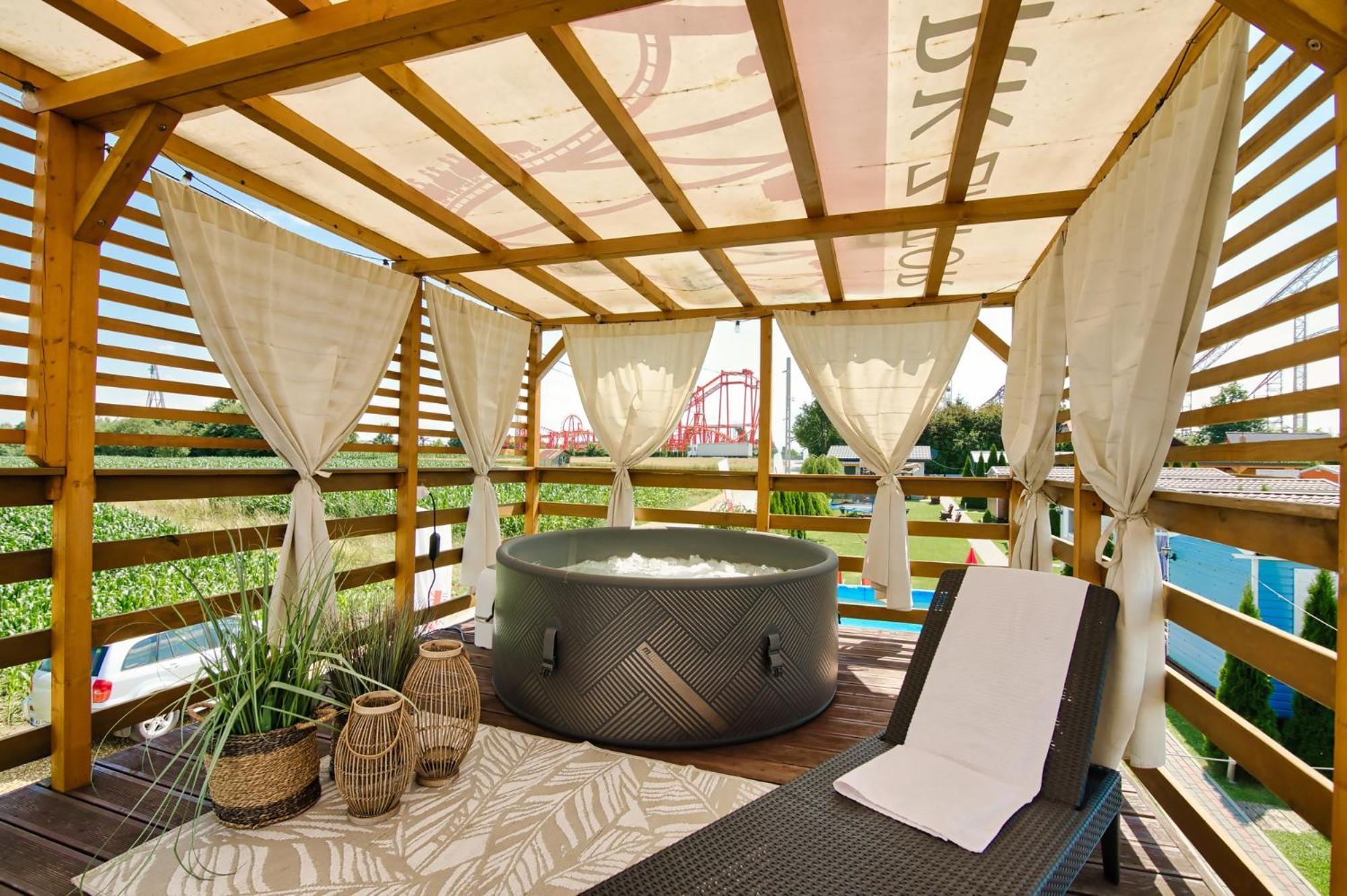 Holiday Park ซาตอร์ ภายนอก รูปภาพ